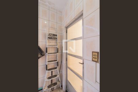 Casa à venda com 160m², 3 quartos e 2 vagas Casa à venda com 160m², 3 quartos e 2 vagasÁrea de Serviço