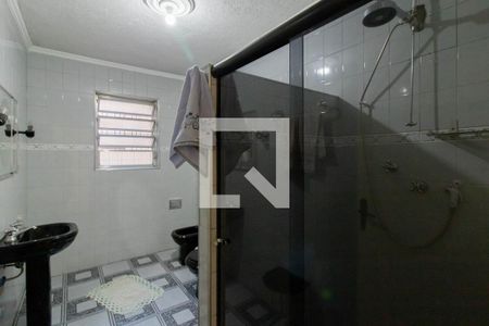 Casa à venda com 160m², 3 quartos e 2 vagas Casa à venda com 160m², 3 quartos e 2 vagasBanheiro 2