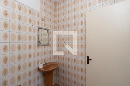 Banheiro Social de casa para alugar com 2 quartos, 180m² em Vila Maria Alta, São Paulo
