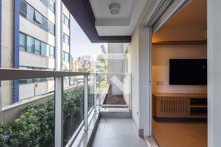 Varanda de apartamento à venda com 1 quarto, 57m² em Vila Madalena, São Paulo