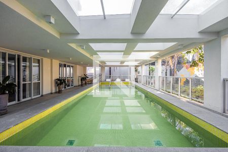 Apartamento à venda com 57m², 1 quarto e 1 vagaPiscina