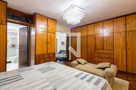 Casa para alugar com 200m², 3 quartos e 2 vagas Casa para alugar com 200m², 3 quartos e 2 vagasSuíte 2