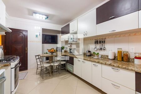 Casa para alugar com 200m², 3 quartos e 2 vagas Casa para alugar com 200m², 3 quartos e 2 vagasCozinha