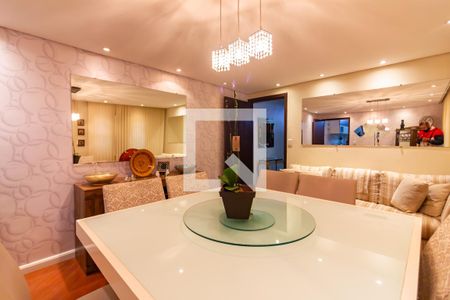 Sala de Jantar de casa à venda com 3 quartos, 200m² em Cidade das Flores, Osasco