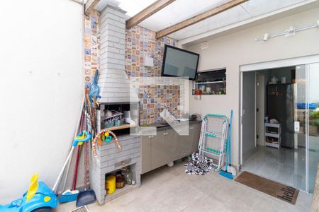 Casa à venda com 160m², 2 quartos e 1 vagaQuintal