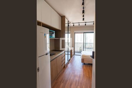 Cozinha de kitnet/studio para alugar com 1 quarto, 24m² em Paraíso, São Paulo