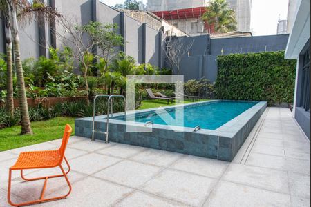 Piscina de kitnet/studio para alugar com 1 quarto, 24m² em Paraíso, São Paulo