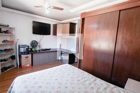 Quarto 1 de casa de condomínio à venda com 2 quartos, 120m² em Vila Gomes, São Paulo