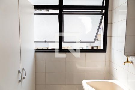 Apartamento à venda com 70m², 2 quartos e 2 vagasÁrea de Serviço