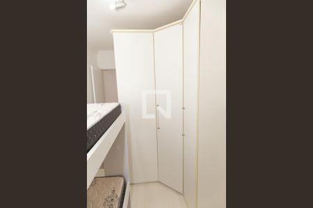 Apartamento à venda com 70m², 2 quartos e 2 vagasQuarto 2