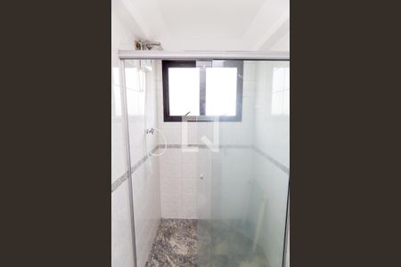 Apartamento à venda com 70m², 2 quartos e 2 vagasBanheiro da Suíte