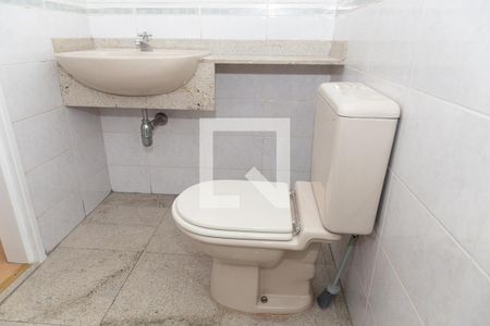 Lavabo de apartamento para alugar com 2 quartos, 70m² em Vila Rosália, Guarulhos