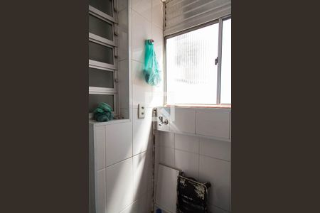 Apartamento para alugar com 60m², 2 quartos e 1 vagaÁrea de Serviço