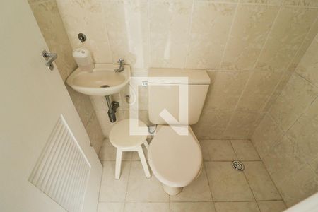 Apartamento à venda com 94m², 3 quartos e 2 vagasBanheiro de Serviço