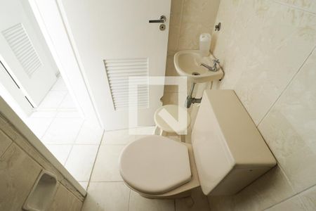 Apartamento à venda com 94m², 3 quartos e 2 vagasBanheiro de Serviço