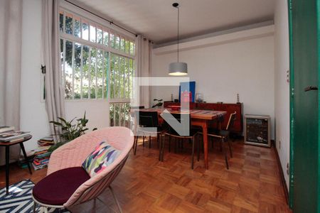 Sala de casa à venda com 4 quartos, 200m² em Sumaré, São Paulo