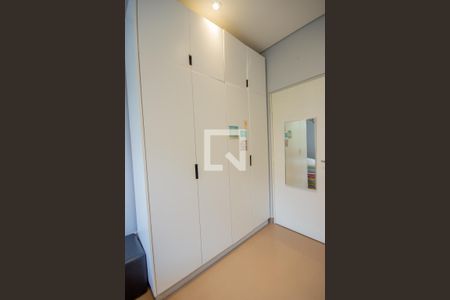 Quarto - Armários de apartamento para alugar com 2 quartos, 72m² em Jardim Paulista, São Paulo