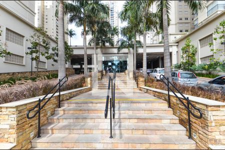 Apartamento à venda com 154m², 3 quartos e 3 vagasEntrada Social 