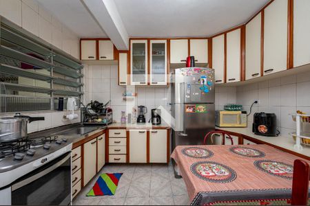 Casa à venda com 309m², 4 quartos e 2 vagasCozinha