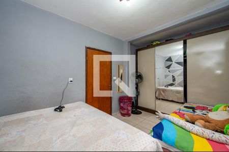 Casa à venda com 309m², 4 quartos e 2 vagasQuarto 3