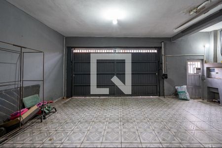 Casa à venda com 309m², 4 quartos e 2 vagasGaragem