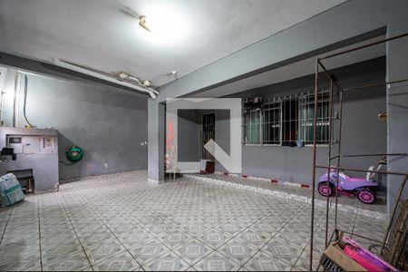Casa à venda com 309m², 4 quartos e 2 vagasGaragem