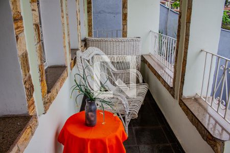 Varanda Sala de casa para alugar com 5 quartos, 275m² em Centro, Ribeirão Pires