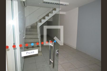 Sala de casa para alugar com 2 quartos, 90m² em Jardim Santo Elias, São Paulo