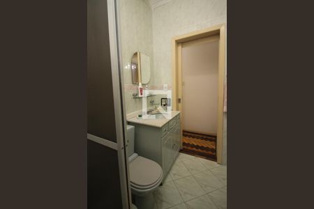 Apartamento à venda com 107m², 2 quartos e sem vaga Apartamento à venda com 107m², 2 quartos e sem vagaBanheiro Social
