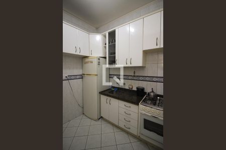 Apartamento à venda com 107m², 2 quartos e sem vaga Apartamento à venda com 107m², 2 quartos e sem vagaCozinha