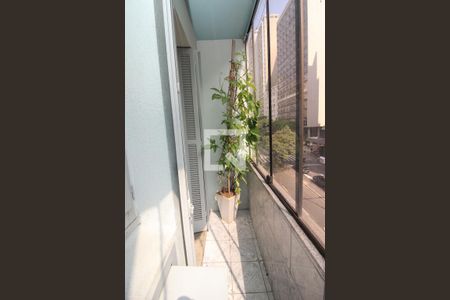 Apartamento à venda com 107m², 2 quartos e sem vaga Apartamento à venda com 107m², 2 quartos e sem vagaSacada da suíte