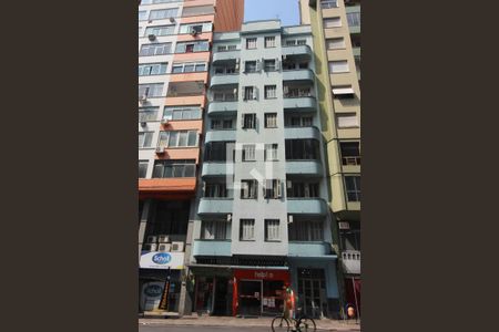 Apartamento à venda com 107m², 2 quartos e sem vaga Apartamento à venda com 107m², 2 quartos e sem vagaFachada do Prédio