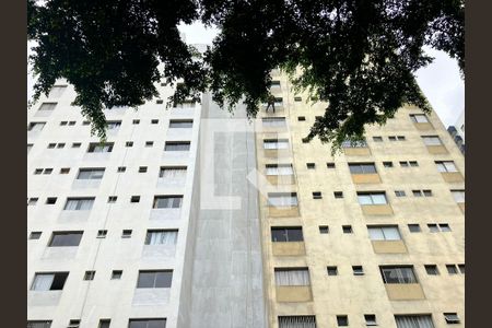 Apartamento à venda com 50m², 2 quartos e sem vaga Apartamento à venda com 50m², 2 quartos e sem vagaFachada