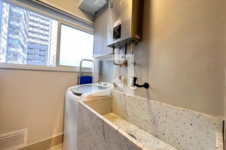 Apartamento à venda com 69m², 2 quartos e 1 vaga Apartamento à venda com 69m², 2 quartos e 1 vagaÁrea de Serviço
