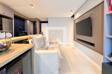 Sala de apartamento à venda com 2 quartos, 69m² em Parque Industrial Tomas Edson, São Paulo