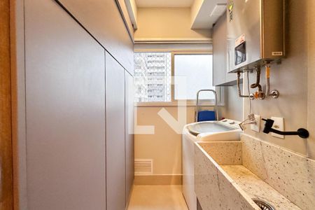Apartamento à venda com 69m², 2 quartos e 1 vaga Apartamento à venda com 69m², 2 quartos e 1 vagaÁrea de Serviço