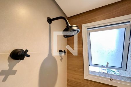Apartamento à venda com 69m², 2 quartos e 1 vaga Apartamento à venda com 69m², 2 quartos e 1 vagaBanheiro Social