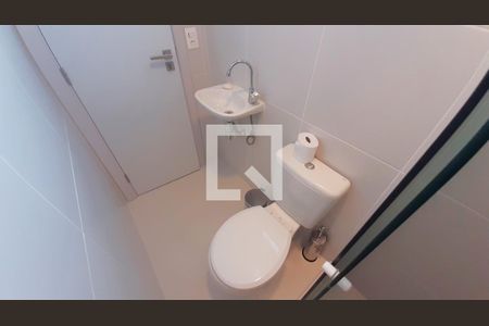 Apartamento para alugar com 117m², 3 quartos e 2 vagas Apartamento para alugar com 117m², 3 quartos e 2 vagasBanheiro de serviço