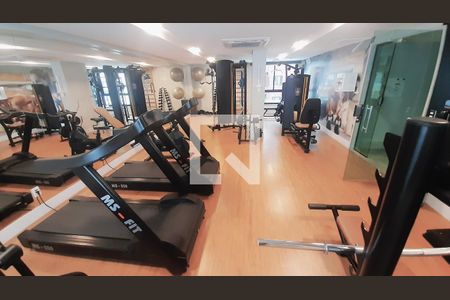 Apartamento para alugar com 117m², 3 quartos e 2 vagas Apartamento para alugar com 117m², 3 quartos e 2 vagasÁrea comum - Academia