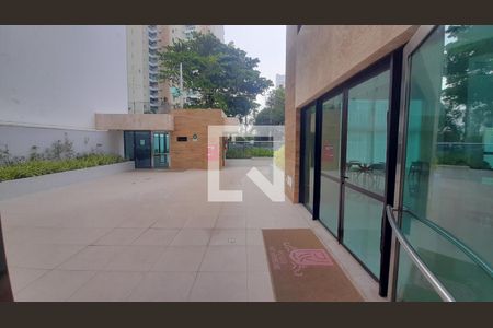 Apartamento para alugar com 117m², 3 quartos e 2 vagas Apartamento para alugar com 117m², 3 quartos e 2 vagasFachada