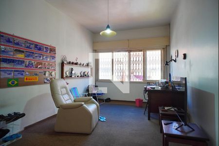 Quarto 1 de casa à venda com 3 quartos, 450m² em Jardim Lindóia, Porto Alegre