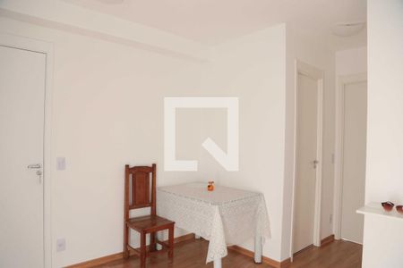 Sala de apartamento para alugar com 2 quartos, 48m² em Jardim Padroeira, Osasco