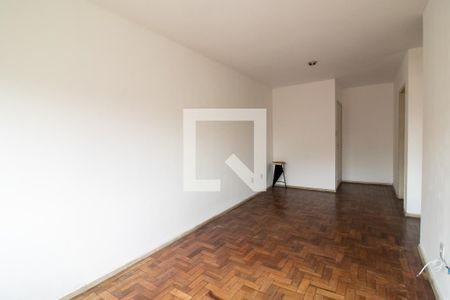 Sala de apartamento para alugar com 1 quarto, 50m² em Passo D’areia, Porto Alegre