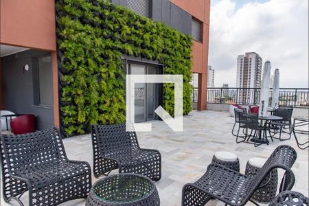 Studio à venda com 27m², 1 quarto e sem vagaÁrea comum - Piscina