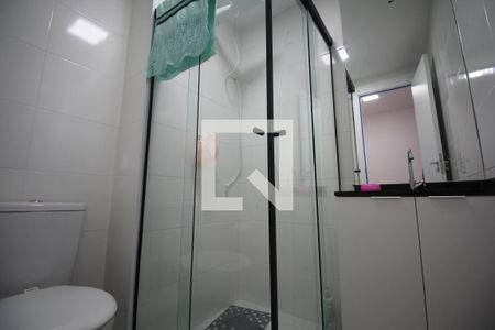 Banheiro de kitnet/studio à venda com 1 quarto, 27m² em Vila Dom Pedro I, São Paulo