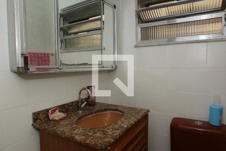 Apartamento para alugar com 54m², 3 quartos e sem vagaBanheiro Social
