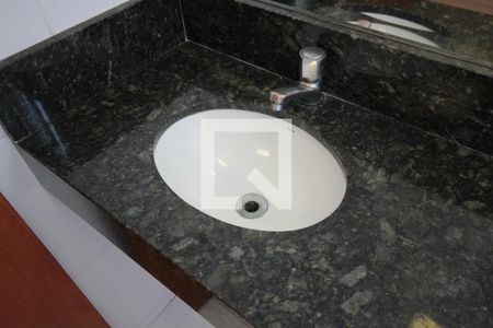 Apartamento à venda com 149m², 3 quartos e 2 vagasBanheiro da Suite 2