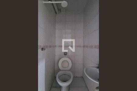 Apartamento para alugar com 59m², 3 quartos e sem vaga Apartamento para alugar com 59m², 3 quartos e sem vagaBanheiro de Serviço