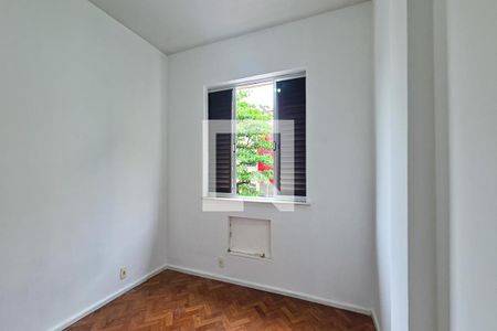 Apartamento para alugar com 59m², 3 quartos e sem vaga Apartamento para alugar com 59m², 3 quartos e sem vagaQuarto