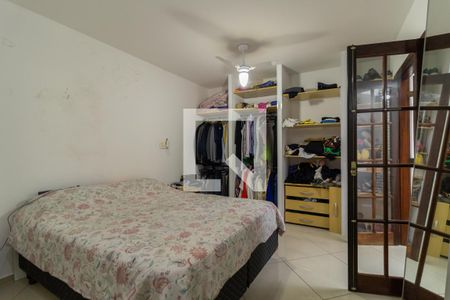 Quarto 1 de casa à venda com 2 quartos, 131m² em Chácara Agrindus, Taboão da Serra